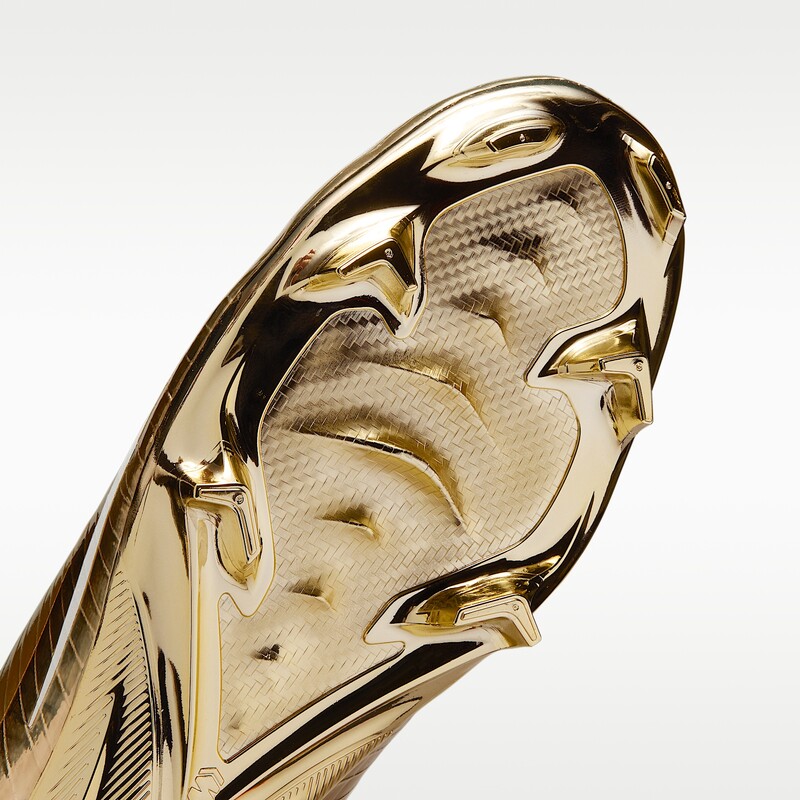 Cristiano Ronaldo x Nike Mercurial Superfly 1 RGN | IQ2995-900 |